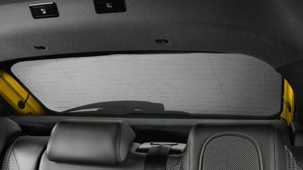 Stores pare-soleil pour vitres arrières - Equipements Peugeot 208